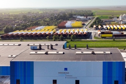 RWE y Steelwind acuerdan la fabricación de 300 monopilotes para la eólica marina europea