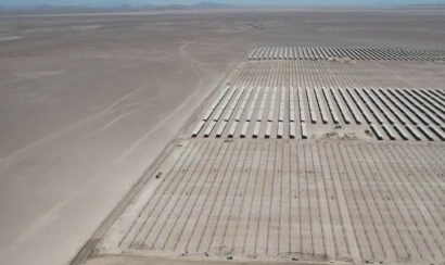 El megaproyecto Energía Solar + Baterías más grande del mundo convence a bancos de todos los continentes