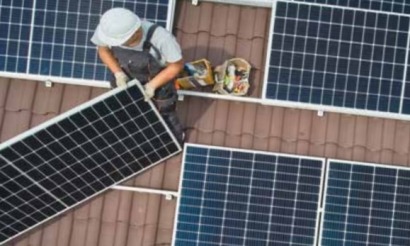 El autoconsumo solar le ahorra a cada familia más de 700 euros al año