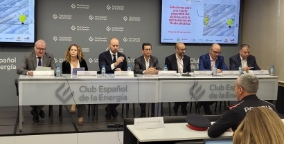 El sector industrial defrauda en España tanta electricidad como las mafias de la marihuana