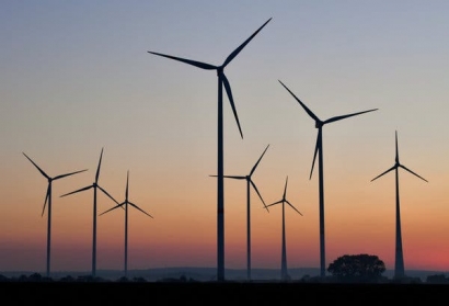 Aquila Clean Energy consigue 1.000 millones de financiación para proyectos renovables en España y Portugal