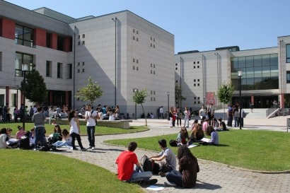  La Universidad de Burgos instalará 2.300 paneles solares para cubrir el 28% de su consumo 