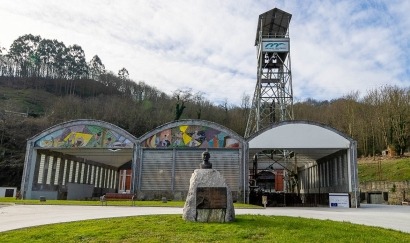 Hunosa aprovecha el agua de una mina de carbón abandonada para descarbonizar la calefacción en Langreo