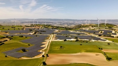 Acciona conecta su segunda planta híbrida en Cuenca