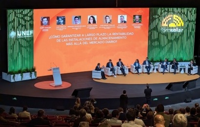 Los expertos reunidos en el XI Foro Solar de UNEF destacan la financiación y el almacenamiento como las claves del futuro