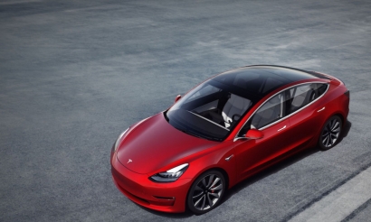 El Tesla Model 3, primer coche eléctrico en liderar el mercado en Europa