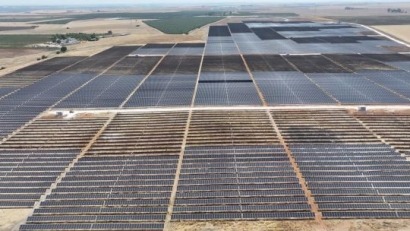 Naturgy pone en marcha 50 MW con su primera planta fotovoltaica en la provincia de Sevilla