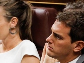 ¿Es el veto al autoconsumo el "regalo envenenado" de Ciudadanos?