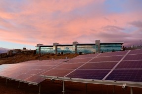 La hidráulica y la solar generan en marzo más electricidad que todas las centrales nucleares juntas