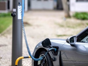  Los vehículos eléctricos podrán cargarse en las farolas públicas en Portugal 