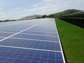 ISE vuelve a Almería con una instalación solar de 25 MW