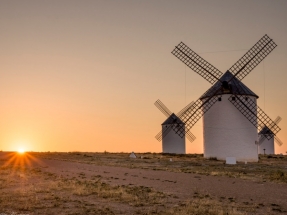 Castilla La Mancha presupuesta en 900.000 euros las ayudas al autoconsumo de energía para hogares