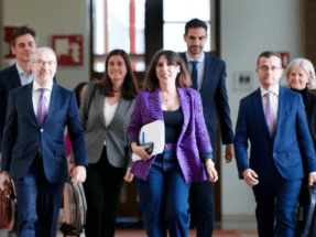 El Gobierno gallego desplegará un polo de innovación de energías del mar y almacenamiento en Ferrol