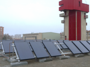 La primera instalación con paneles solares híbridos en un edificio público presenta resultados