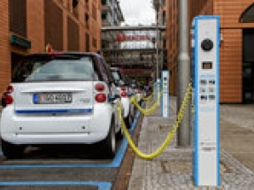 More electric vehicles mean new adaptive pricing for electricity is vital says University of Cologne