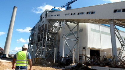 La primera central eléctrica del país alimentada a biomasa a punto de entrar en operaciones