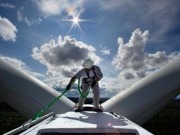 Nace "la mayor compañía de desarrollo de energías renovables a nivel mundial"