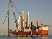 E.ON instala la primera turbina del parque eólico marino Amrumbank West
