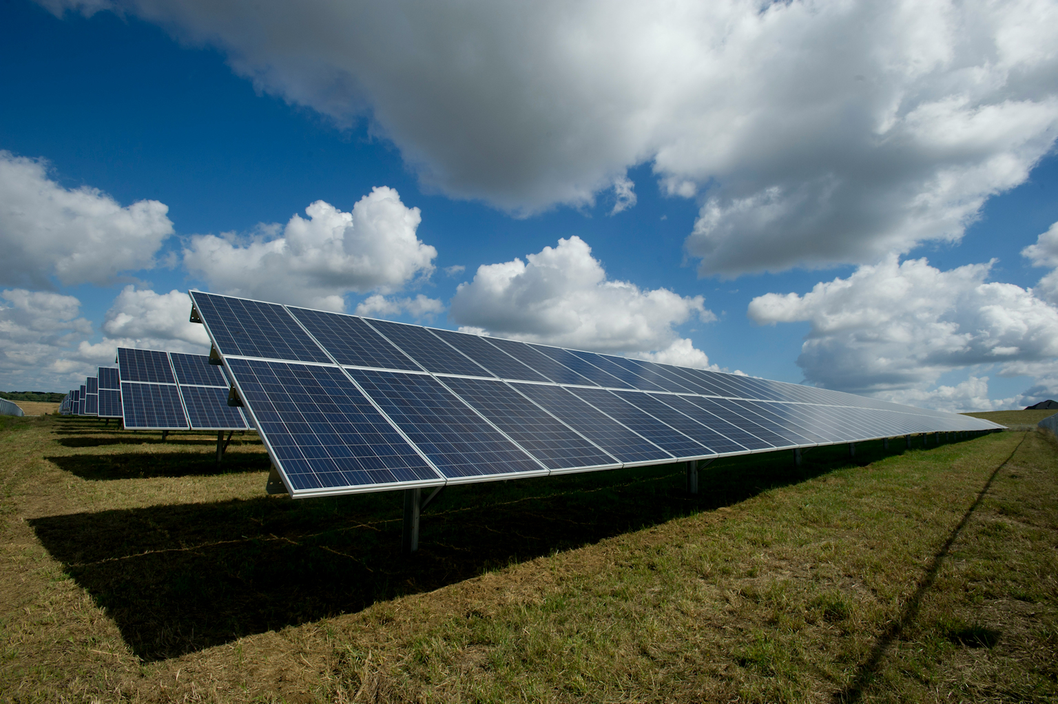 Companies partner to revolutionise UK solar module quality assurance and condition monitoring