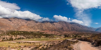 Salta: Licitan una red para dar electricidad a partir de una planta fotovoltaica a ocho comunidades originarias