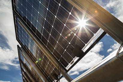 El Instituto de Energía Solar organiza una jornada técnica sobre plantas fotovoltaicas con módulos bifaciales
