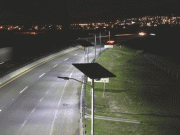 Carreteras iluminadas por farolas solares