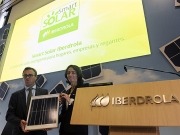 Iberdrola quiere un buen trozo de la tarta fotovoltaica y da un paso que trastocará el mercado