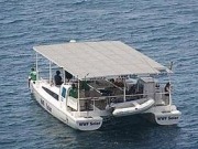 El barco solar de WWF zarpa contra la modificación de la Ley de Costas