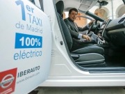 Comienza a rodar el primer taxi 100% eléctrico de Madrid